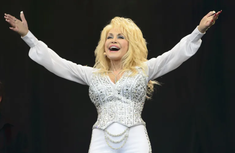 DOLLY PARTON 1946-2026: World mourns death  of country music icon